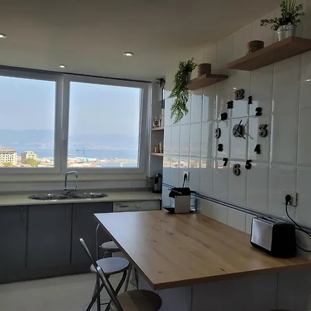 Vistas A La Ria B&t アパート *